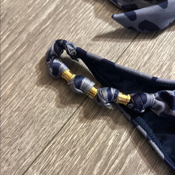 Stylish Leopard Print Bikini - Picture 6 of 7